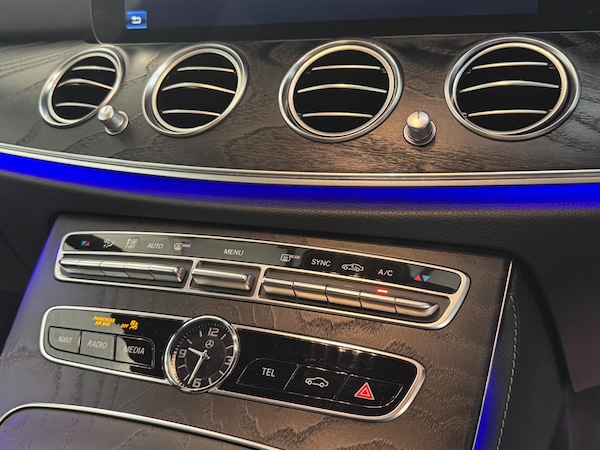 Used Mercedes-Benz E-Class 2019 for sale - 75552659: Photo 26