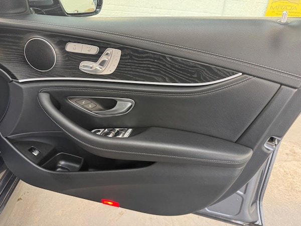 Used Mercedes-Benz E-Class 2019 for sale - 75552659: Photo 32