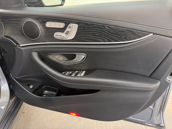 Used Mercedes-Benz E-Class 2019 for sale - 75552659: Photo 33