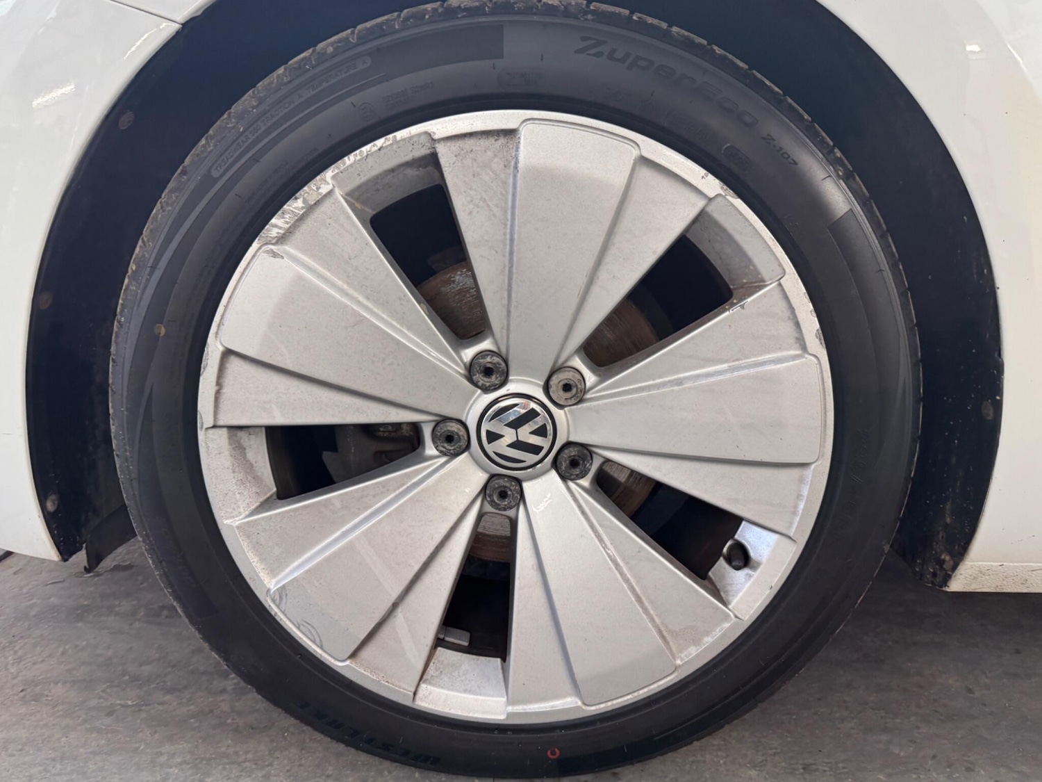 Used Volkswagen Beetle 2015 for sale - 76988934: Photo 24