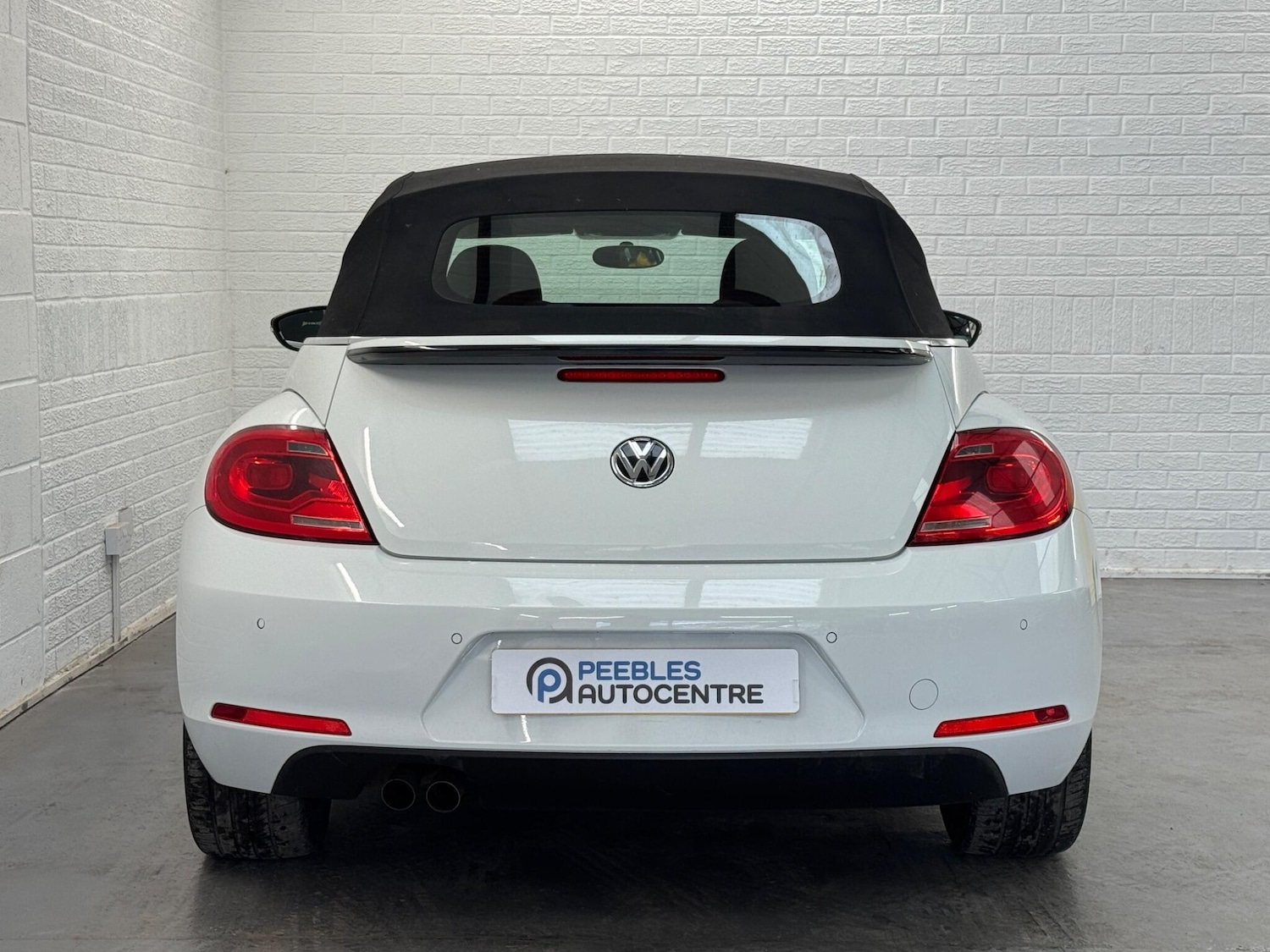 Used Volkswagen Beetle 2015 for sale - 76988934: Photo 5