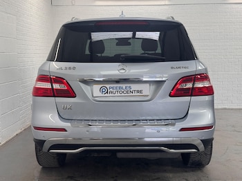 Used Mercedes-Benz M Class 2015 for sale - 79471861: Photo