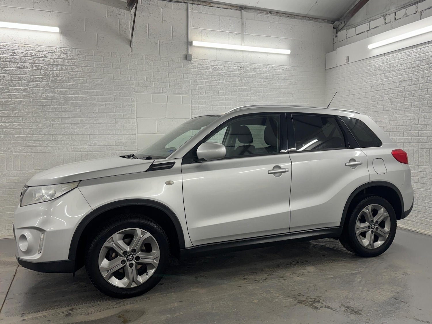 Used Suzuki Vitara 2017 for sale - 77839503: Photo 8