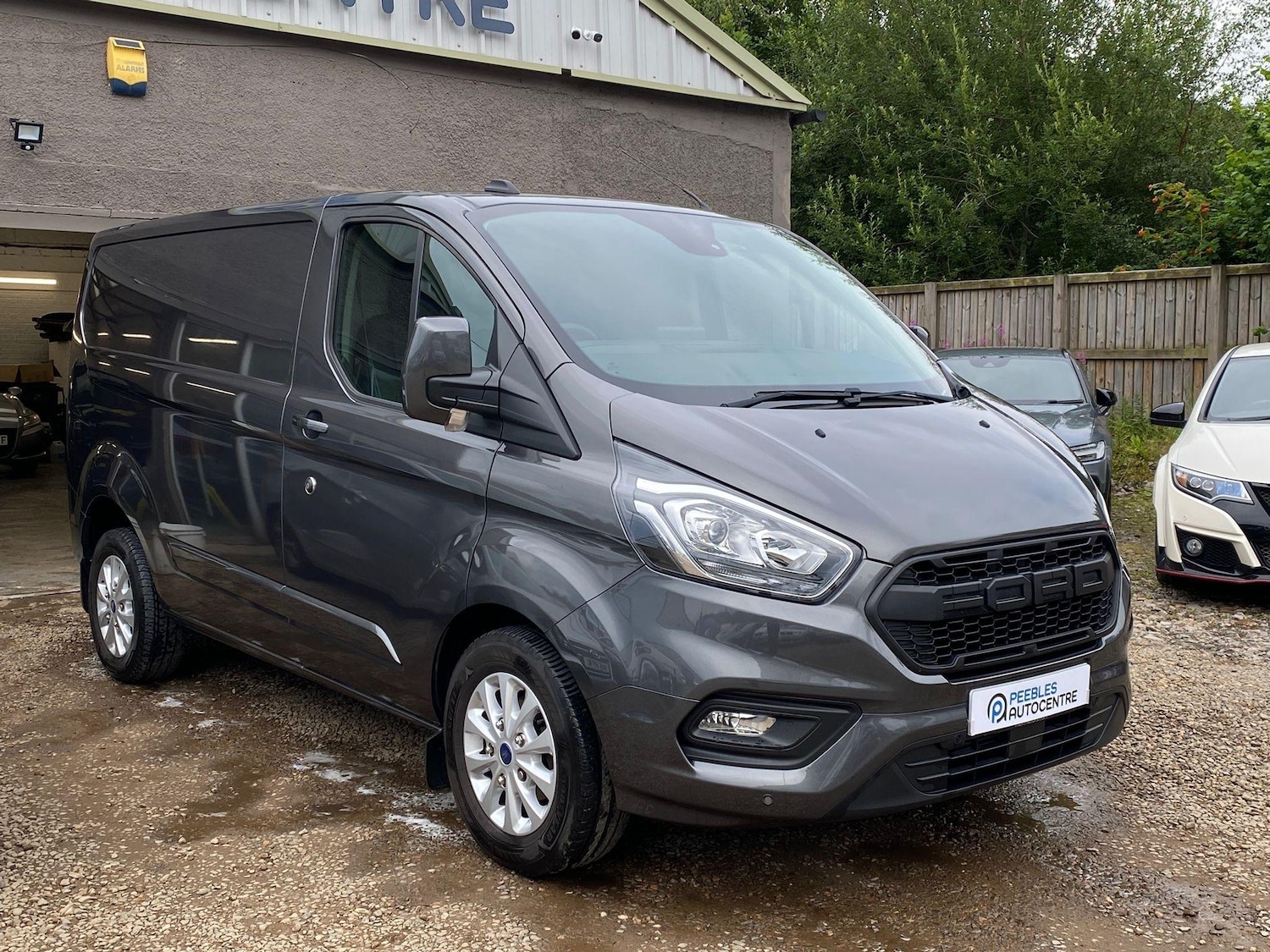 Used Ford Transit Custom 2021 for sale - 76388386: Photo 2
