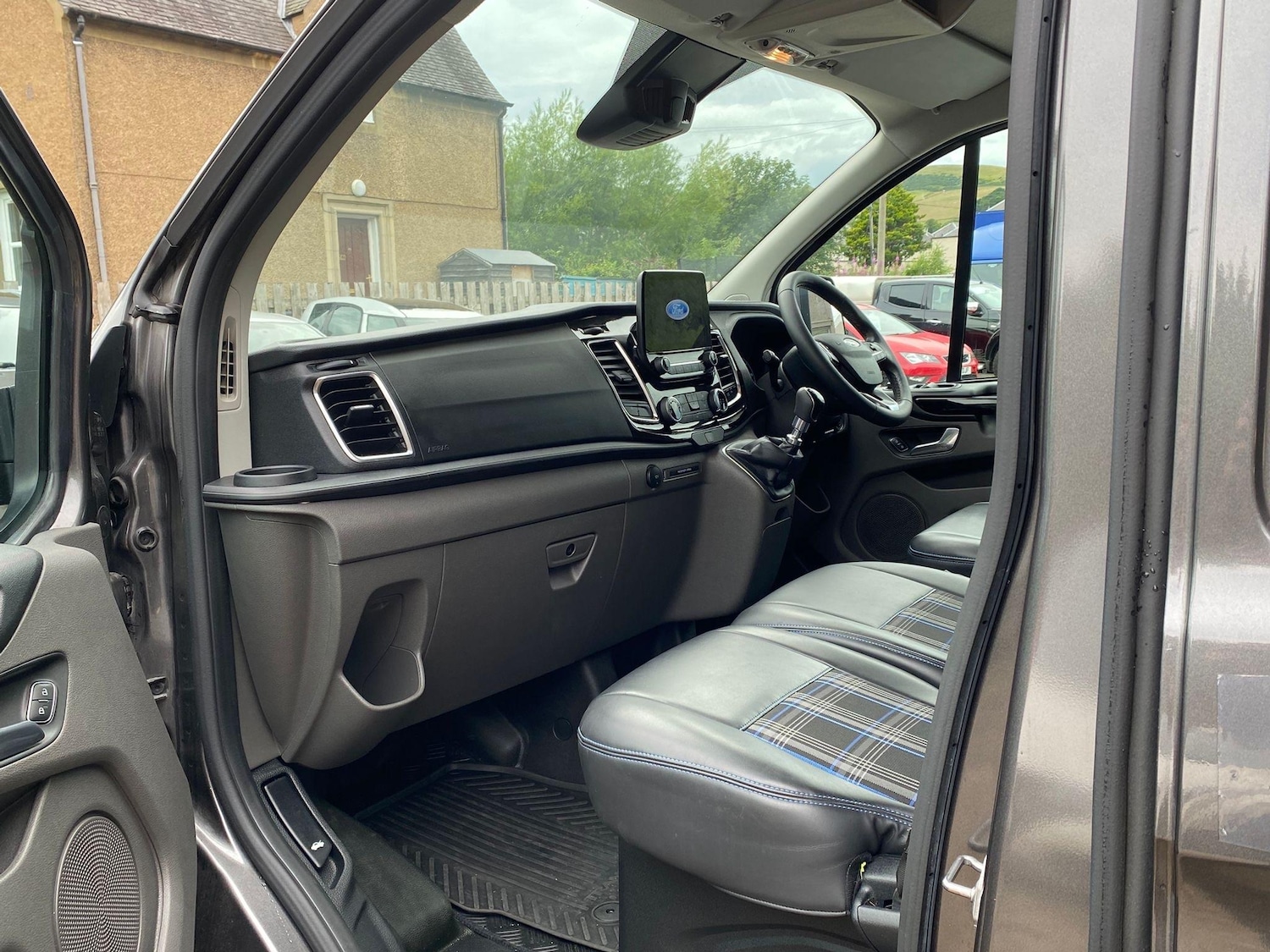 Used Ford Transit Custom 2021 for sale - 76388386: Photo 25