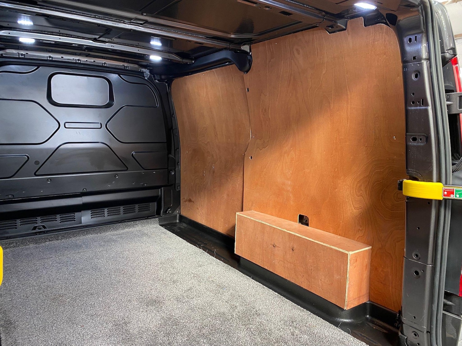 Used Ford Transit Custom 2021 for sale - 76388386: Photo 43