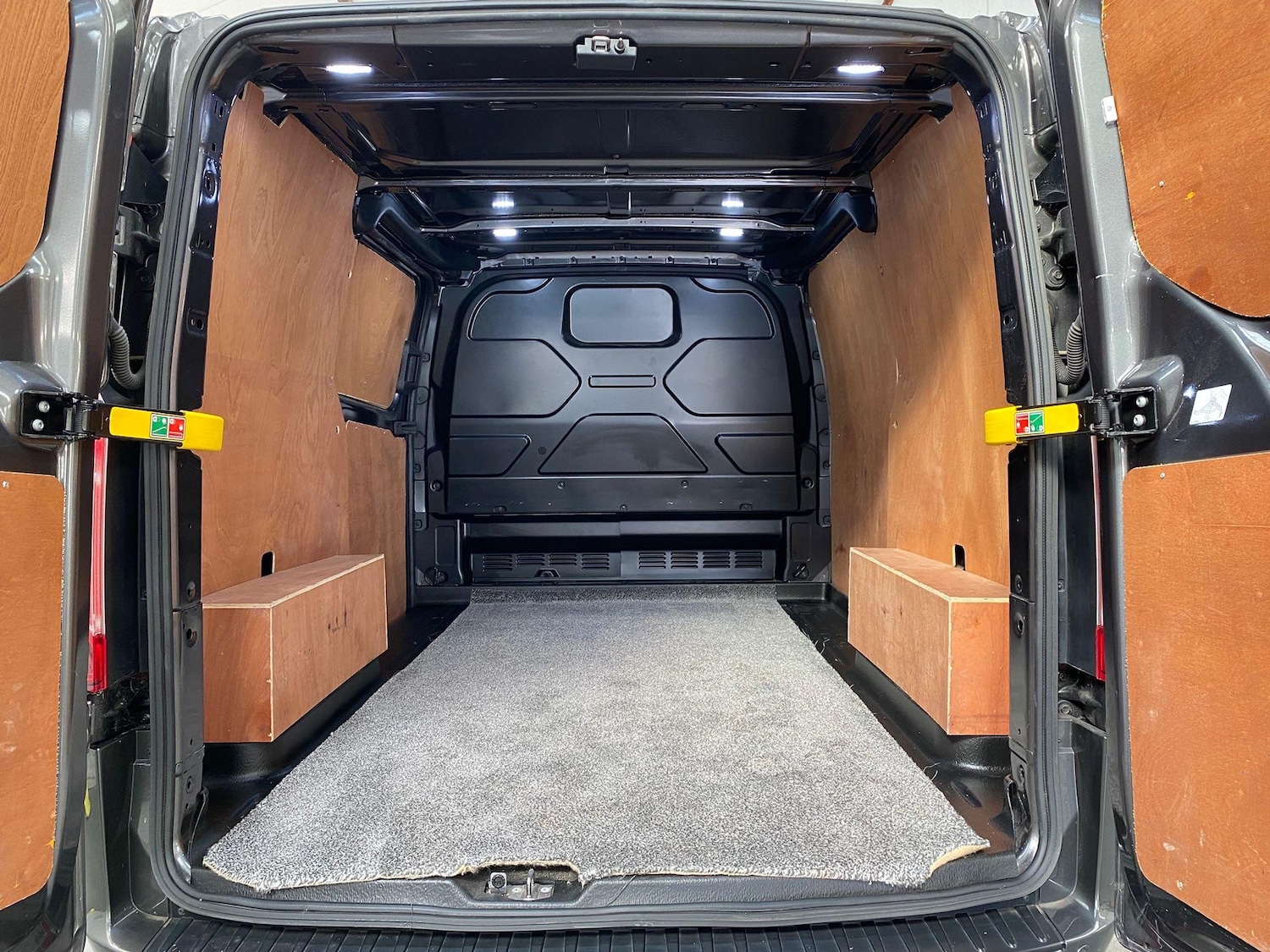 Used Ford Transit Custom 2021 for sale - 76388386: Photo 45