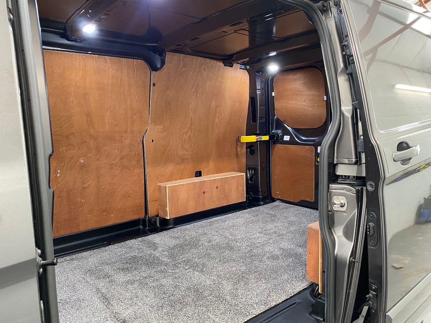 Used Ford Transit Custom 2021 for sale - 76388386: Photo 47