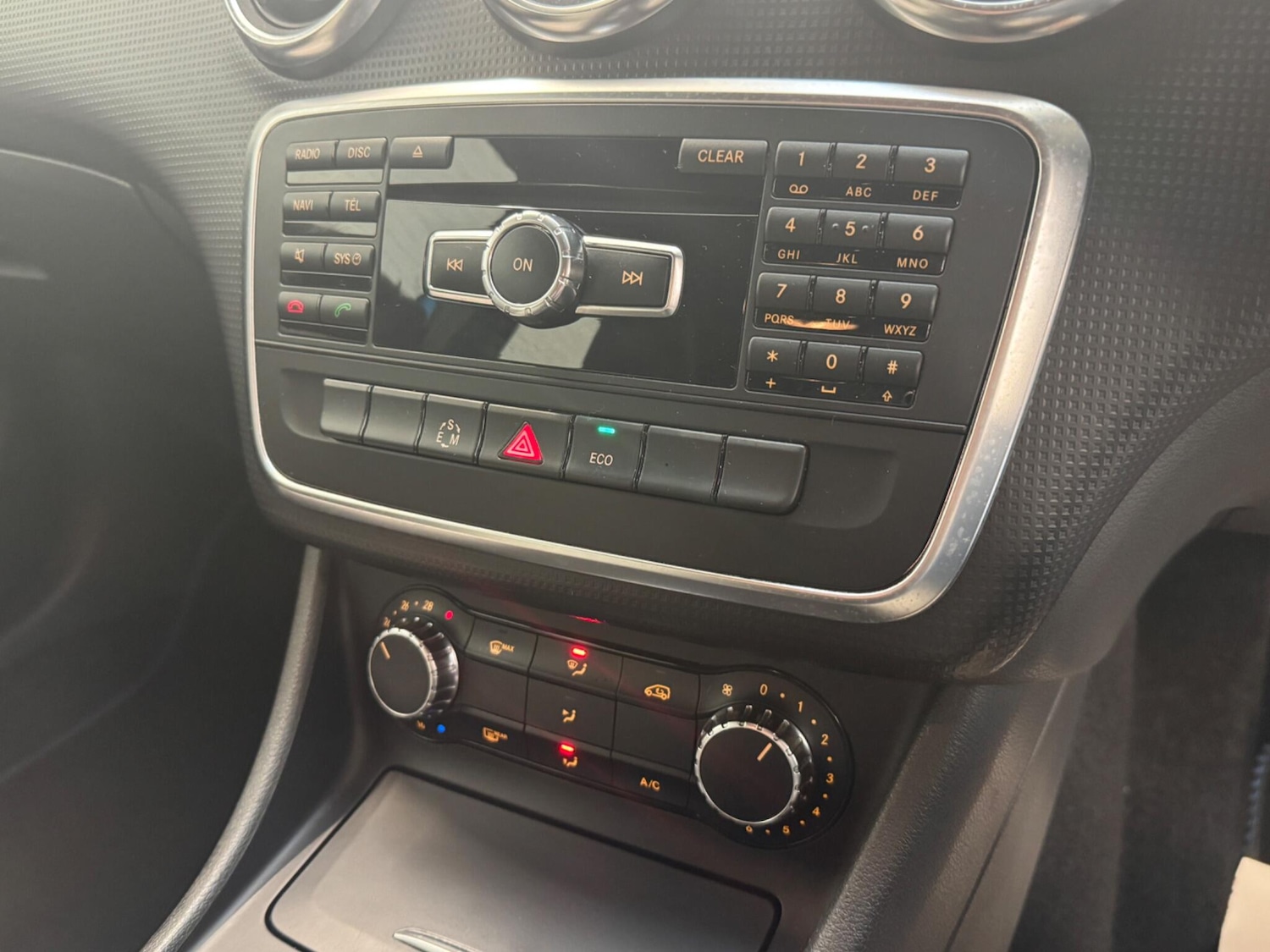 Used Mercedes-Benz A-Class 2014 for sale - 76408931: Photo 11