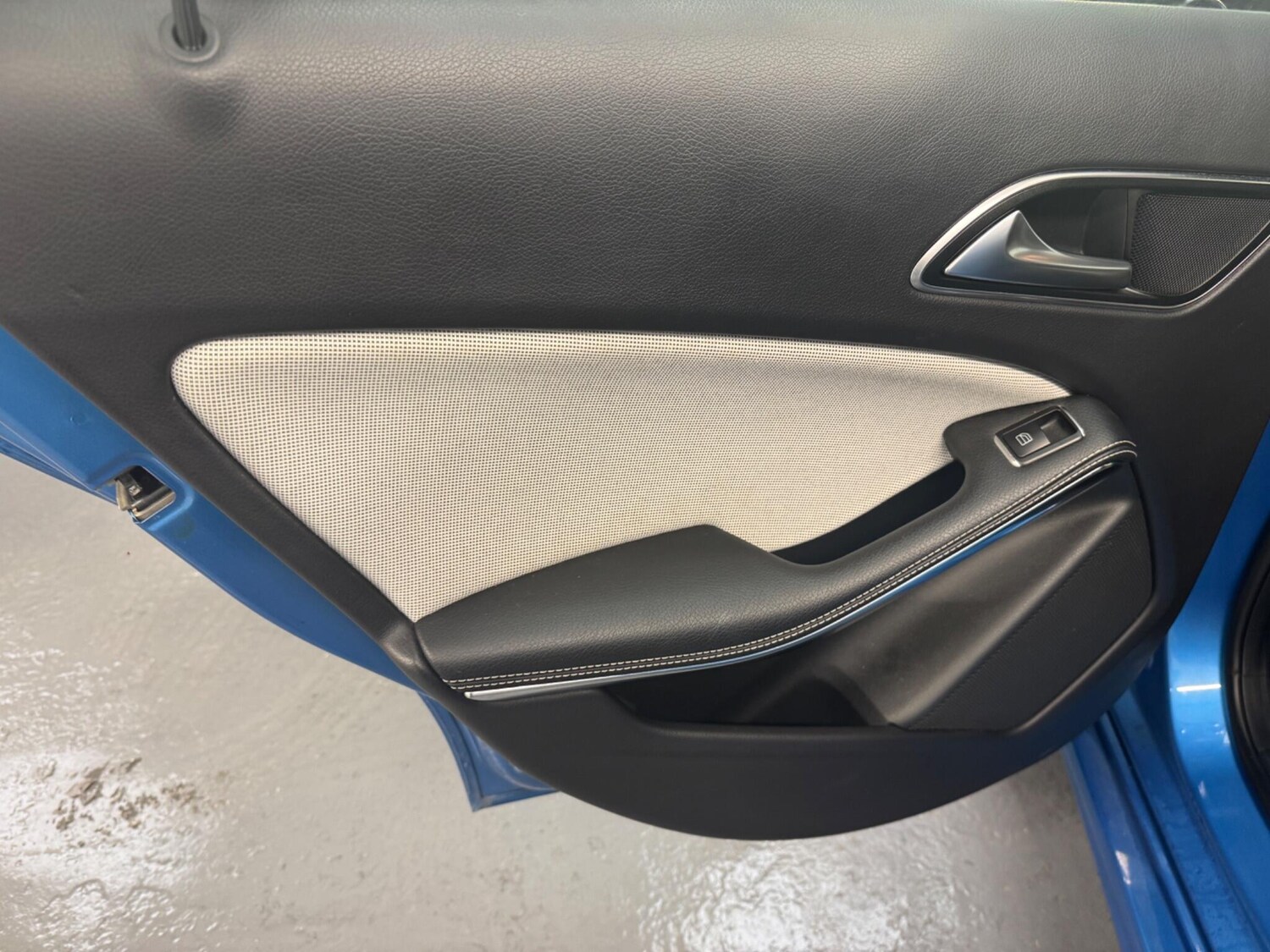 Used Mercedes-Benz A-Class 2014 for sale - 76408931: Photo 26