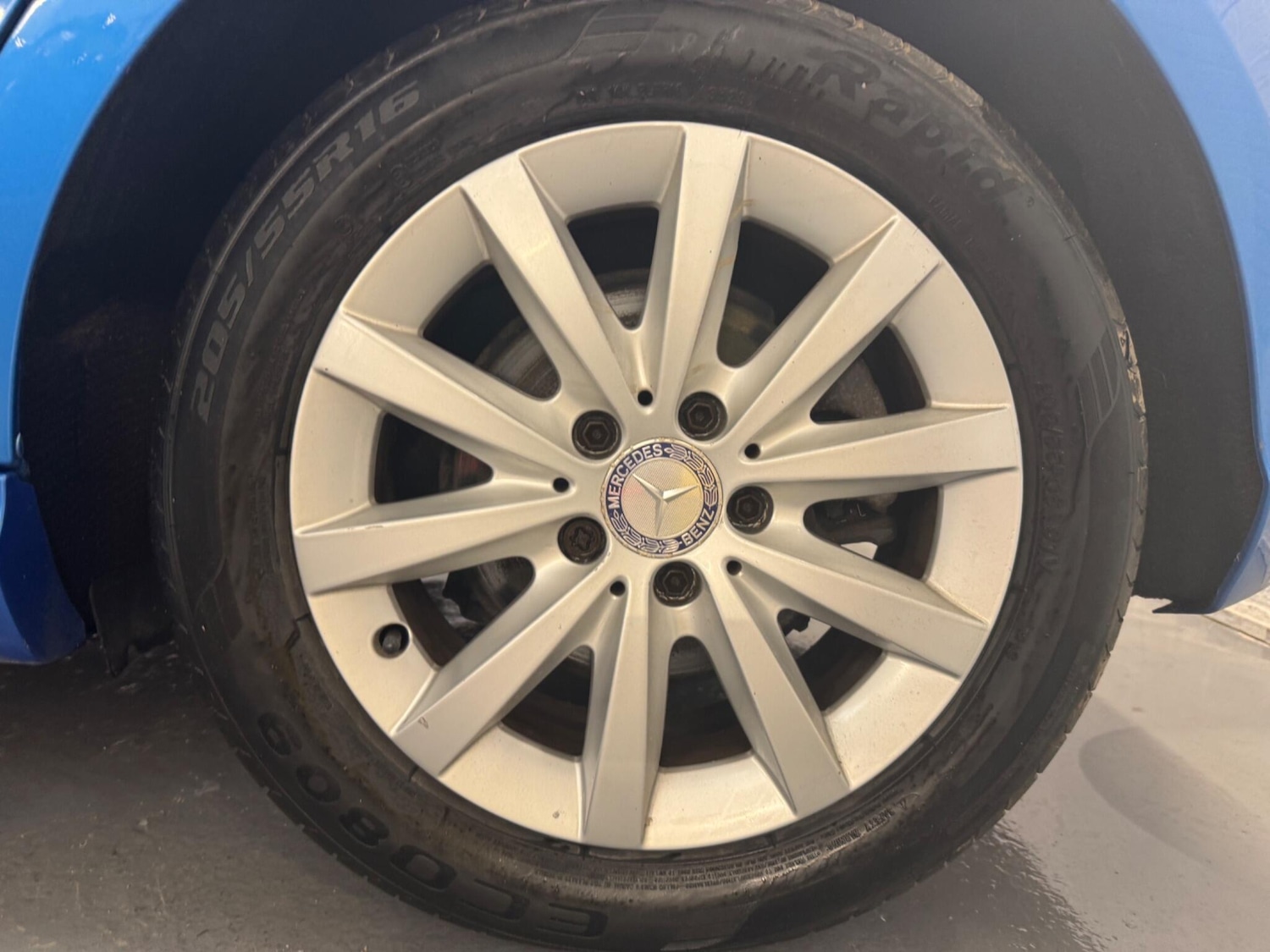 Used Mercedes-Benz A-Class 2014 for sale - 76408931: Photo 30