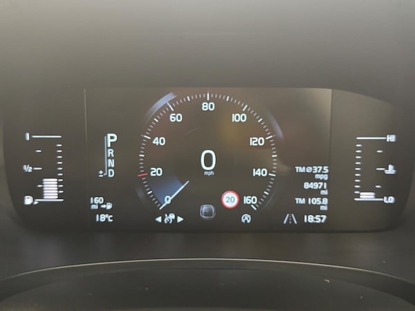 Used Volvo V90 Cross Country 2018 for sale - 75720317: Photo 48