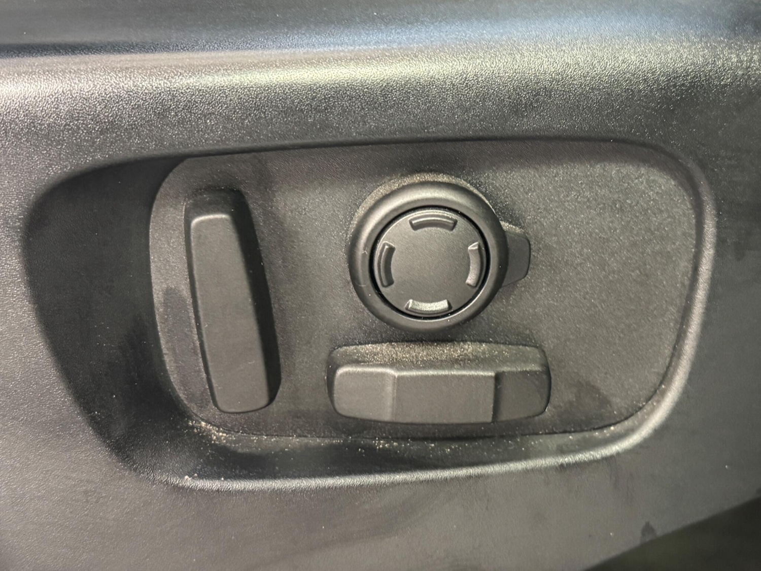 Used Land Rover Discovery 2017 for sale - 77549403: Photo 31