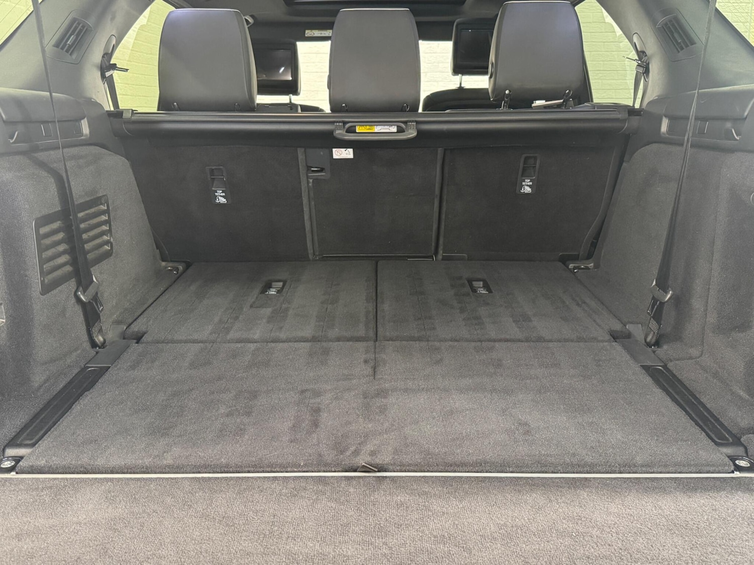 Used Land Rover Discovery 2017 for sale - 77549403: Photo 50