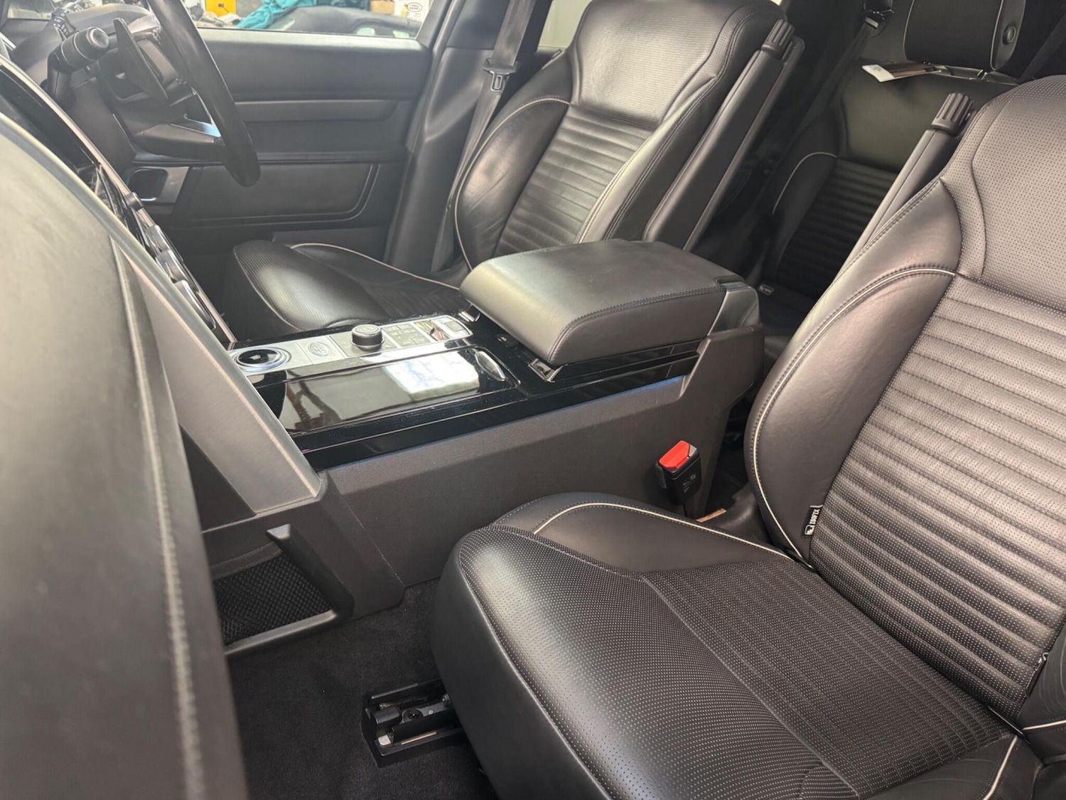 Used Land Rover Discovery 2017 for sale - 77549403: Photo 54