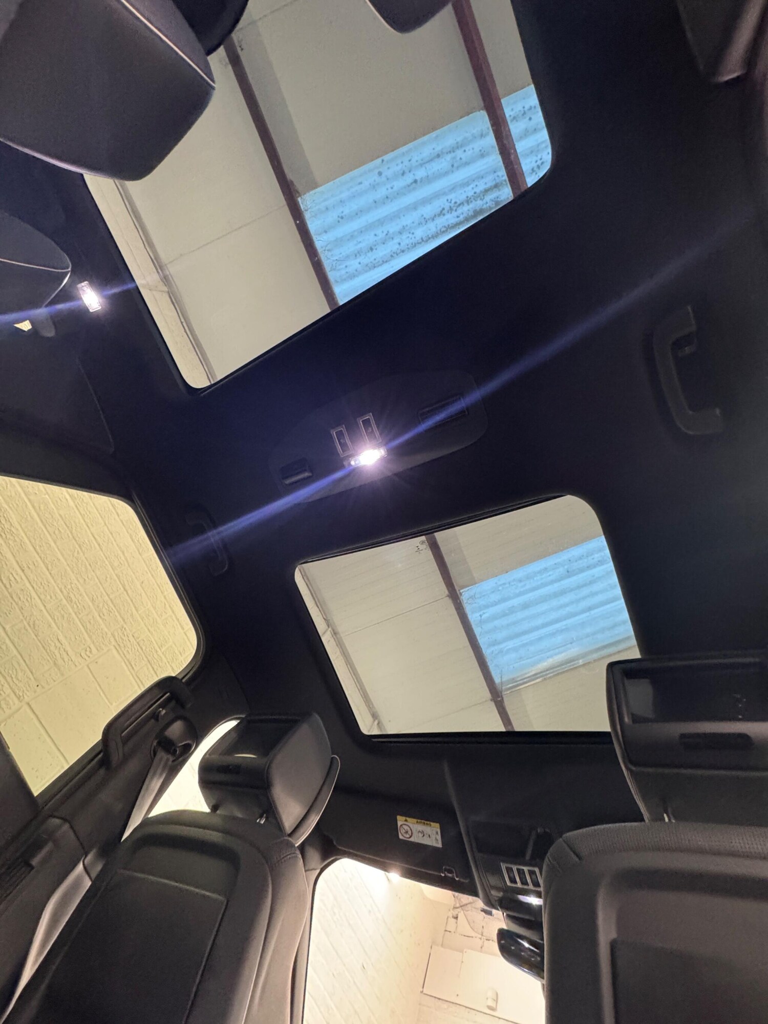 Used Land Rover Discovery 2017 for sale - 77549403: Photo 62