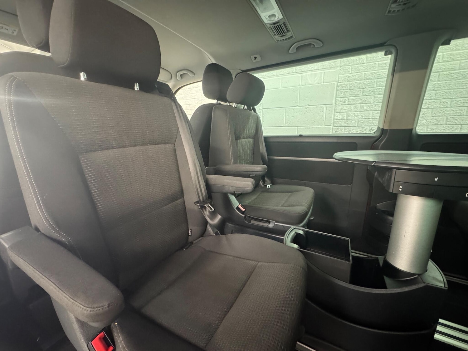 Used Volkswagen Caravelle 2017 for sale - 76499999: Photo 19