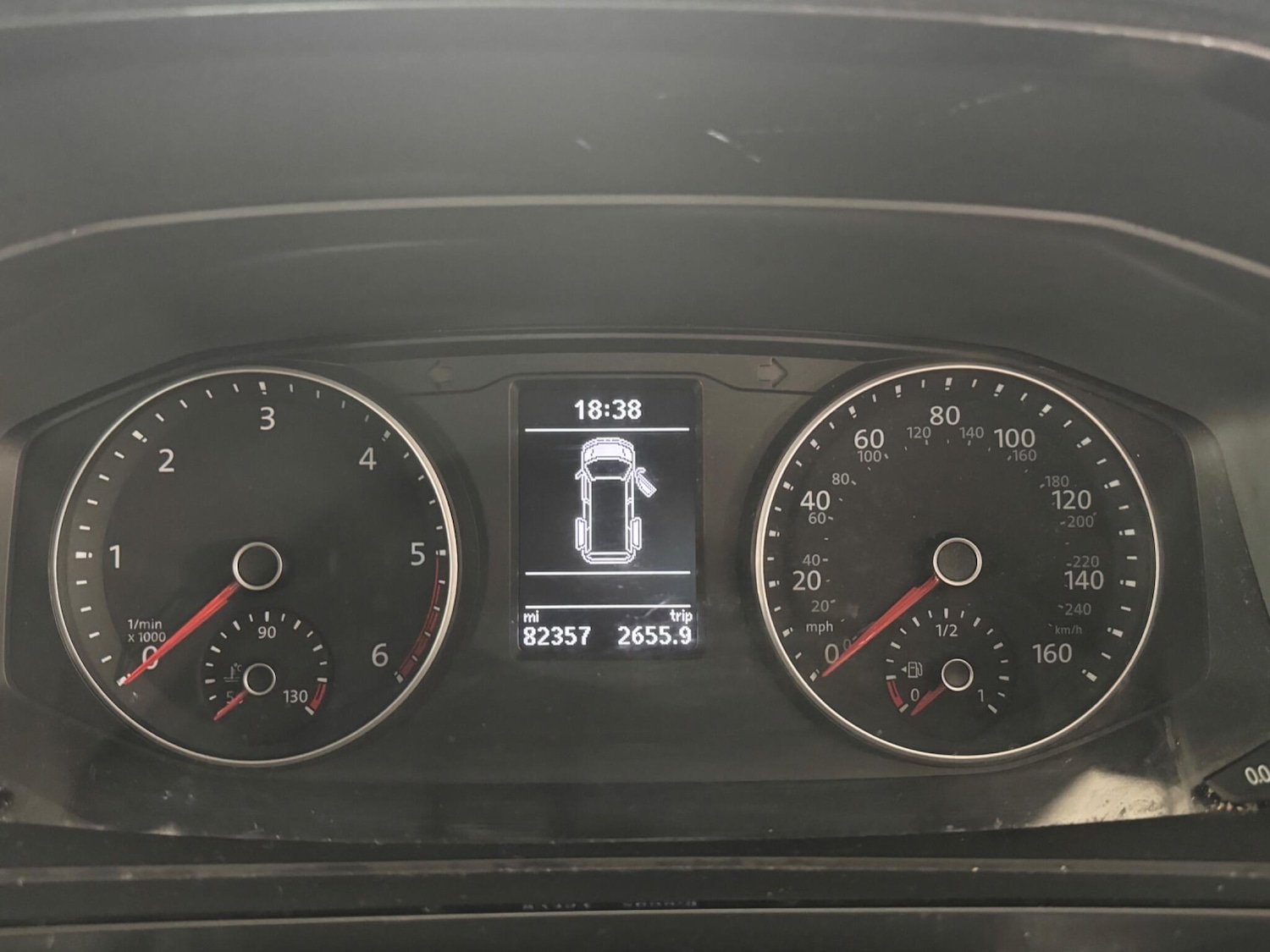 Used Volkswagen Caravelle 2017 for sale - 76499999: Photo 42