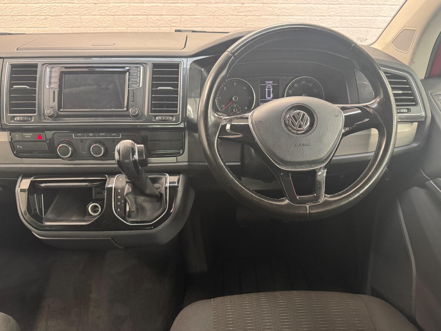 Used Volkswagen Caravelle 2017 for sale - 76499999: Photo 44