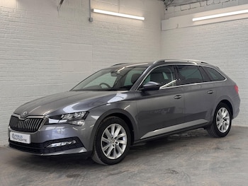 Used Skoda Superb 2022 for sale - 79601931: Photo