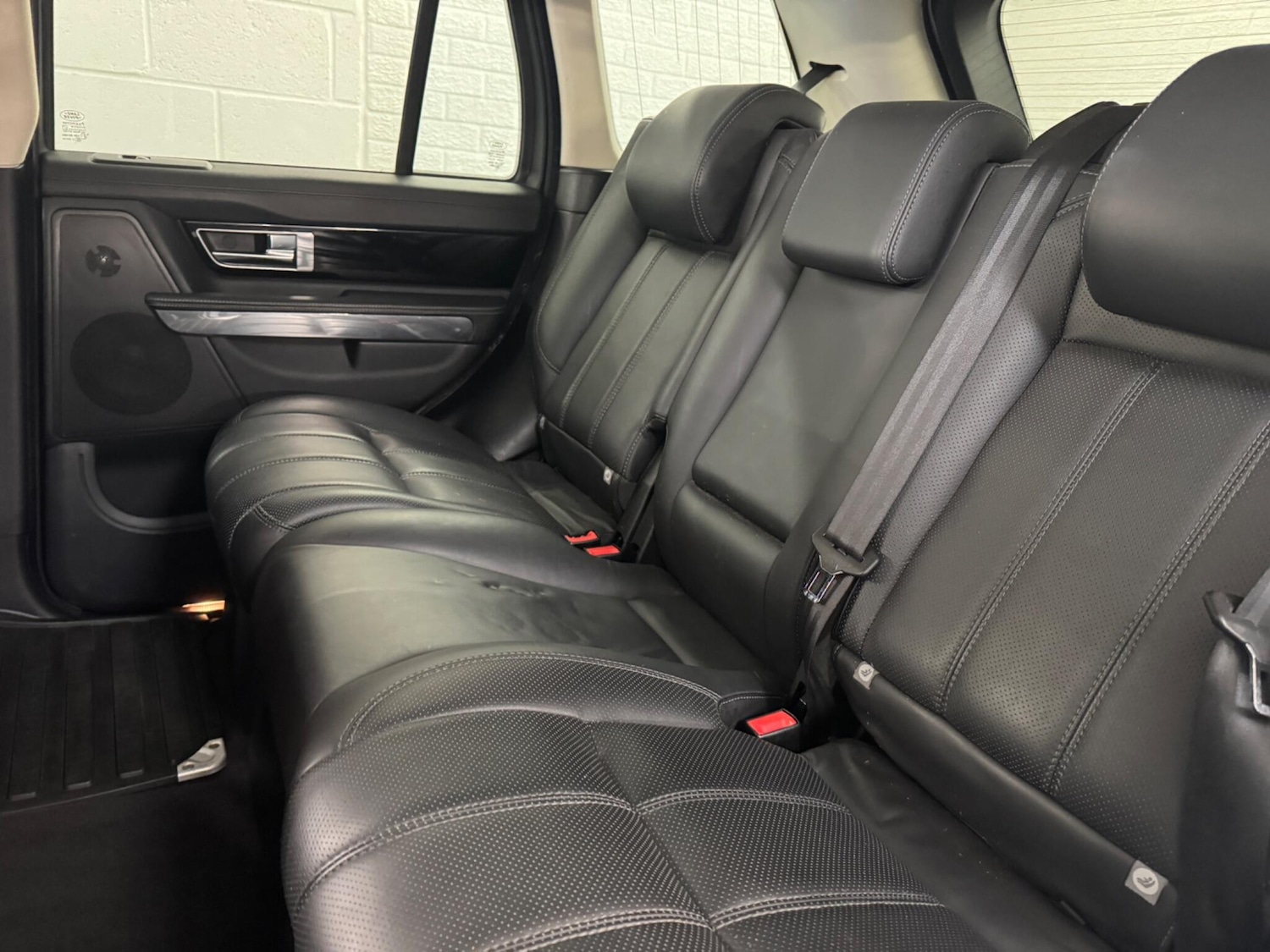 Used Land Rover Range Rover Sport 2011 for sale - 76765382: Photo 14