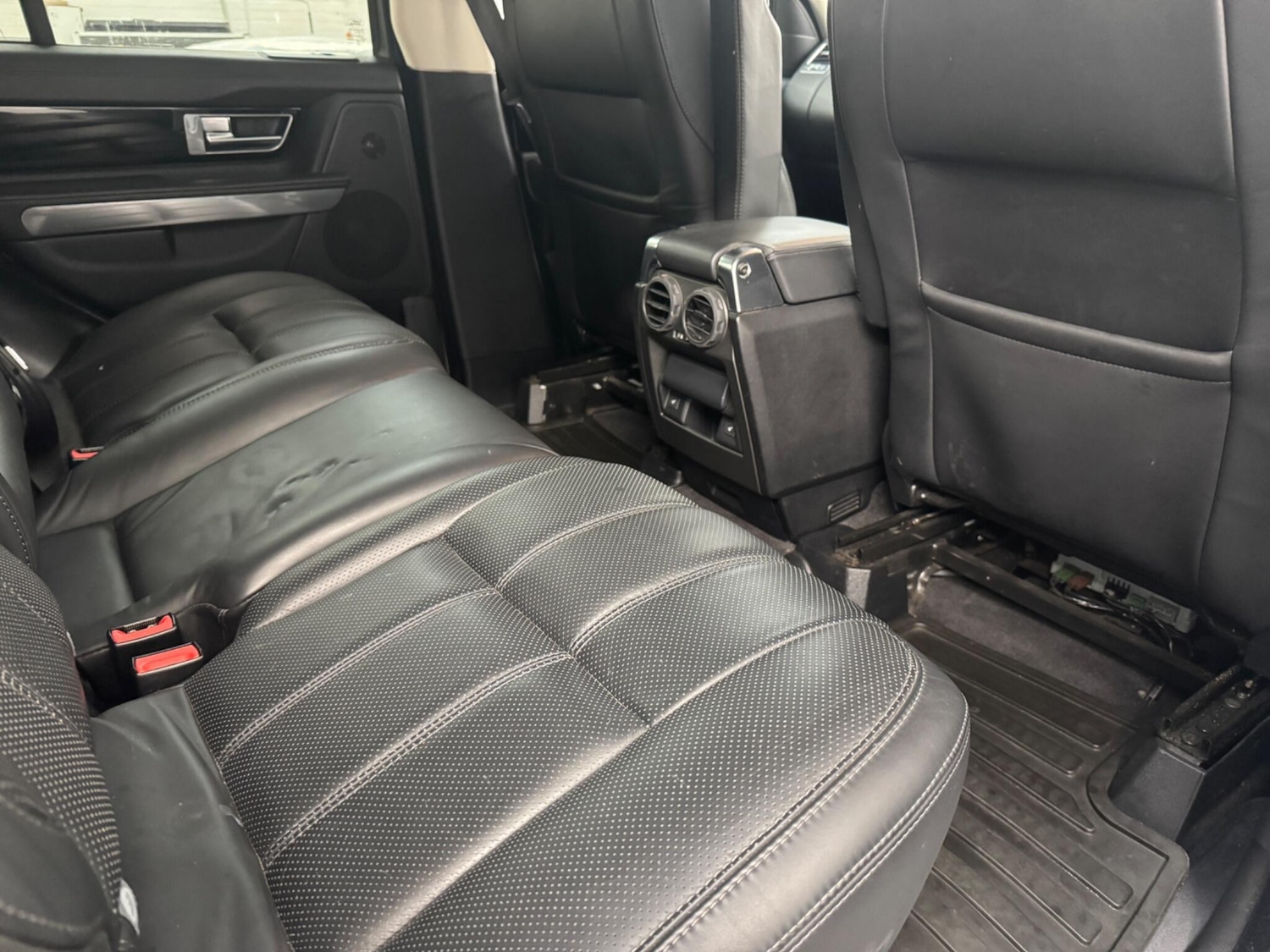 Used Land Rover Range Rover Sport 2011 for sale - 76765382: Photo 17