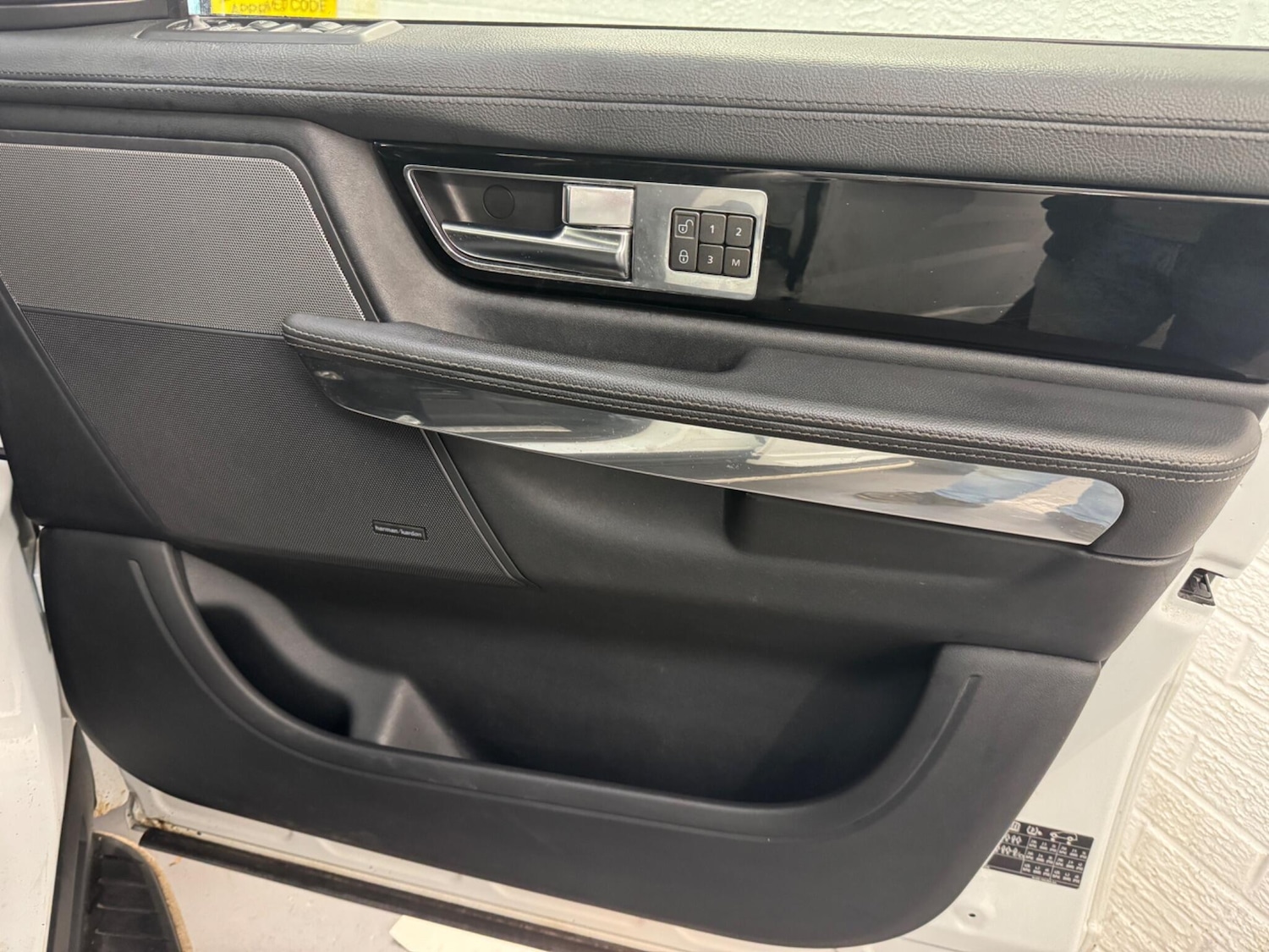 Used Land Rover Range Rover Sport 2011 for sale - 76765382: Photo 22