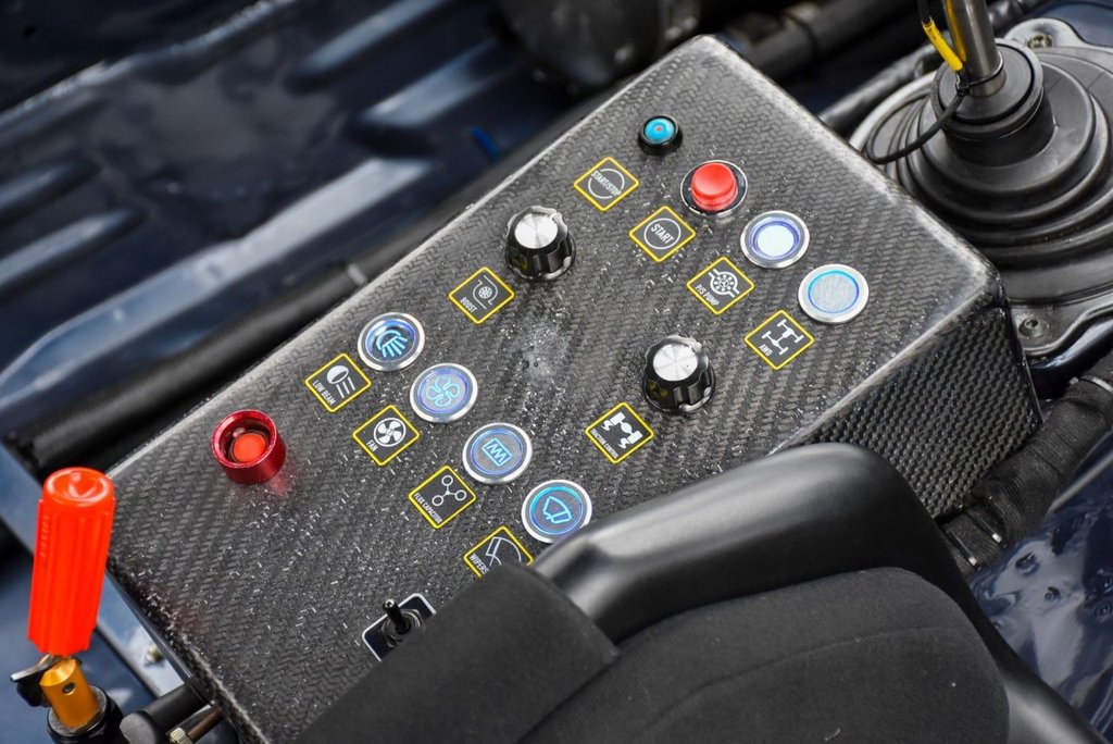 Used Nissan Skyline 2006 for sale - 77072640: Photo 40