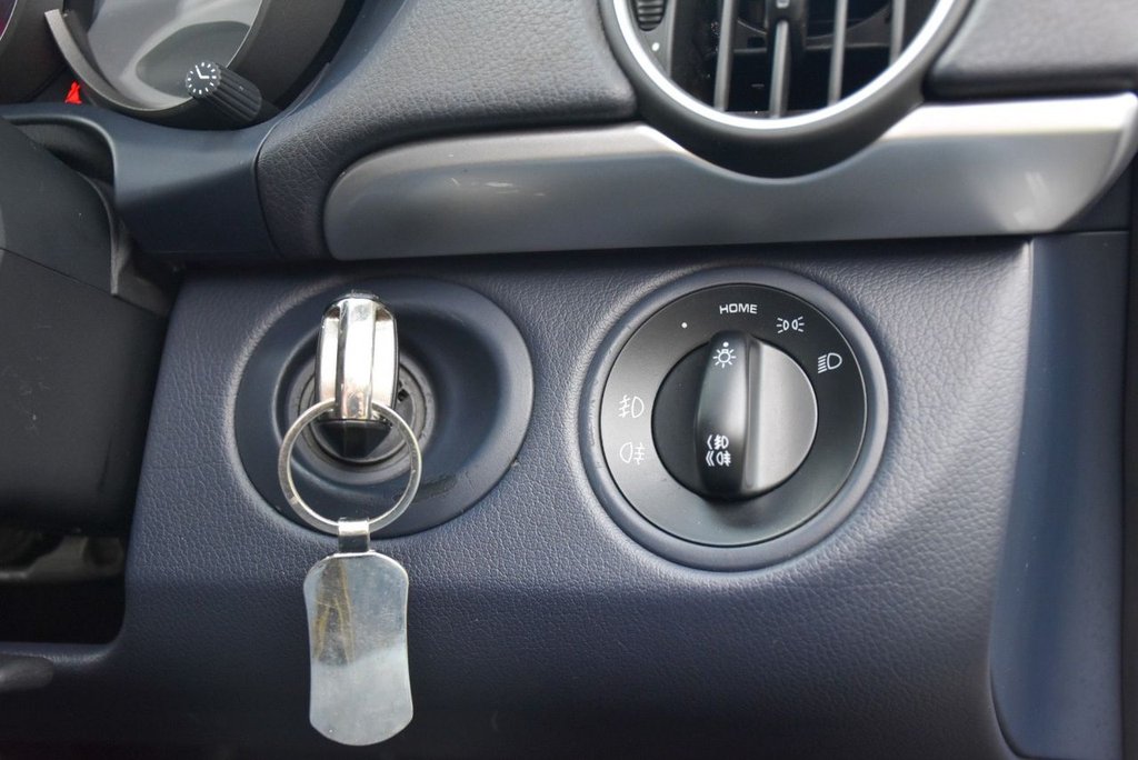 Used Porsche Cayman 2010 for sale - 77546715: Photo 36