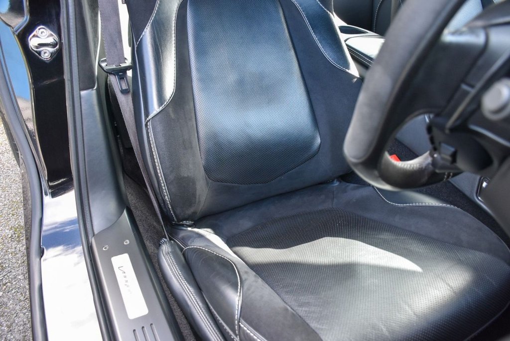 Used Aston Martin Vanquish 2013 for sale - 77971551: Photo 46