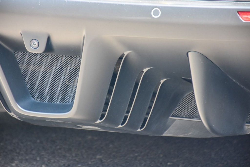 Used Ferrari GTC4Lusso 2017 for sale - 77153647: Photo 18