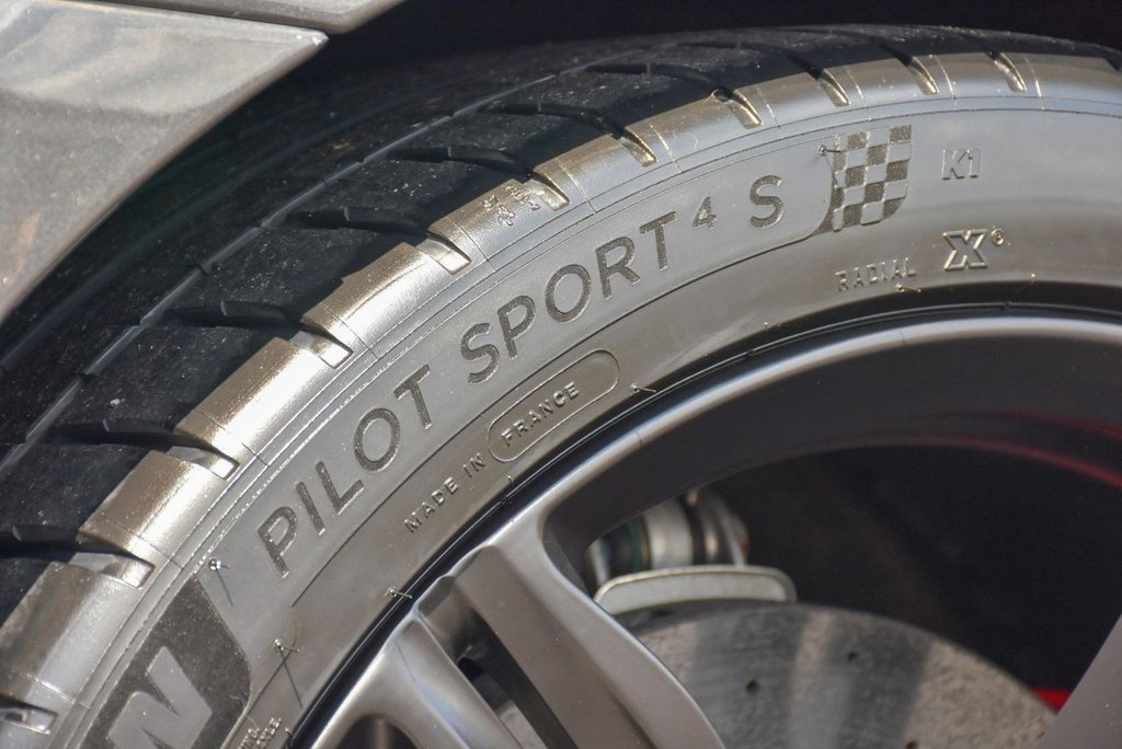 Used Ferrari GTC4Lusso 2017 for sale - 77153647: Photo 31