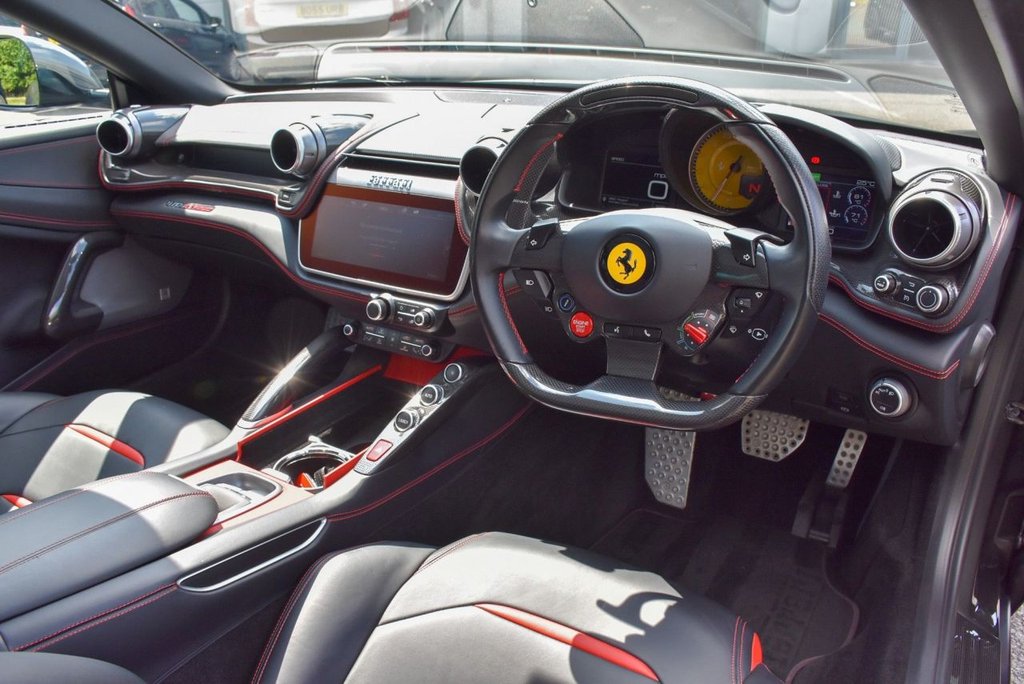 Used Ferrari GTC4Lusso 2017 for sale - 77153647: Photo 32