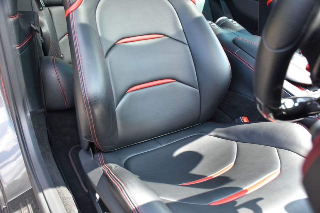 Used Ferrari GTC4Lusso 2017 for sale - 77153647: Photo 34