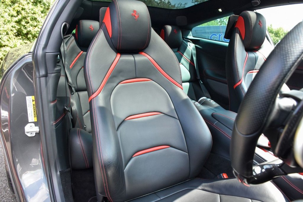 Used Ferrari GTC4Lusso 2017 for sale - 77153647: Photo 4