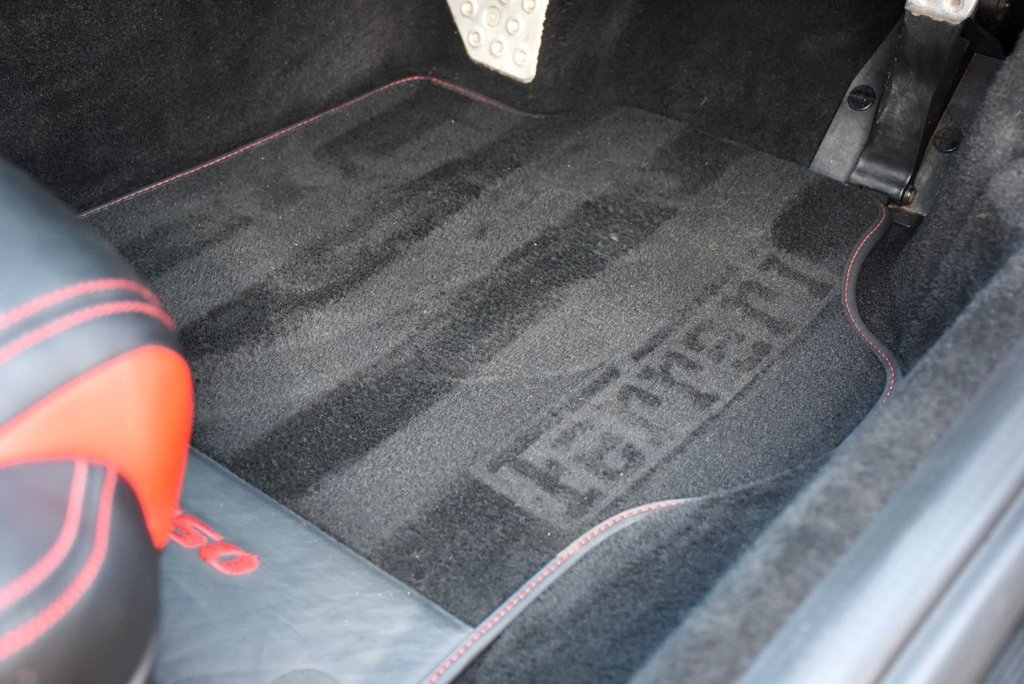 Used Ferrari GTC4Lusso 2017 for sale - 77153647: Photo 45