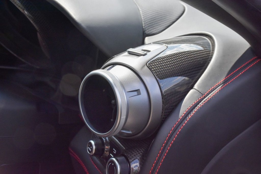 Used Ferrari GTC4Lusso 2017 for sale - 77153647: Photo 49