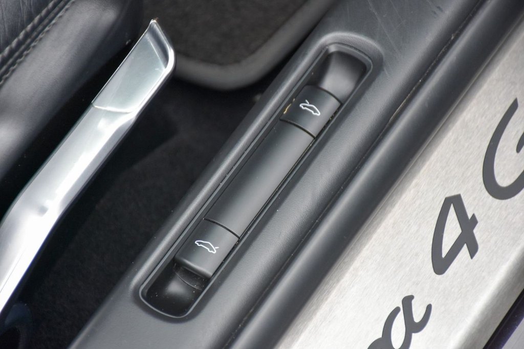 Used Porsche 911 2012 for sale - 76685991: Photo 43