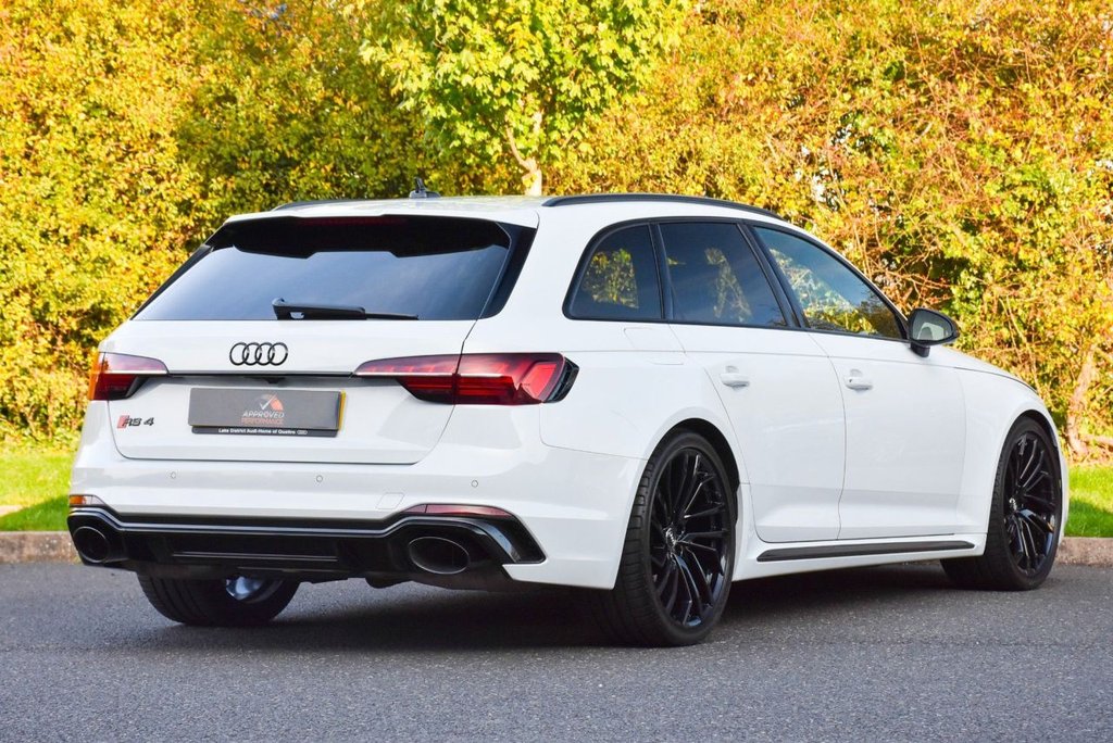 Used Audi RS4 2020 for sale - 76569742: Photo 2