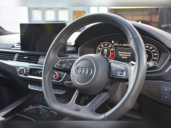Used Audi RS4 2020 for sale - 76569742: Photo