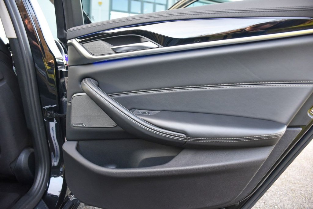 Used BMW Alpina 2019 for sale - 77263377: Photo 47