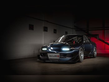 1989 (04) - 3.0 TWIN TURBO - R32 GTR RACE CAR TRACK CAR 2-Door