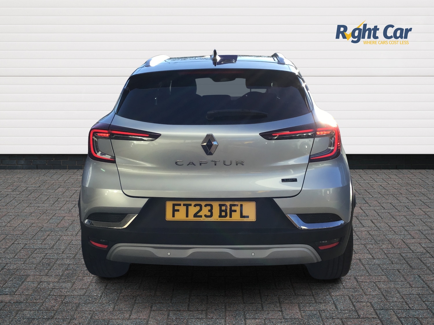 Used Renault Captur 2023 for sale - 76760743: Photo 12