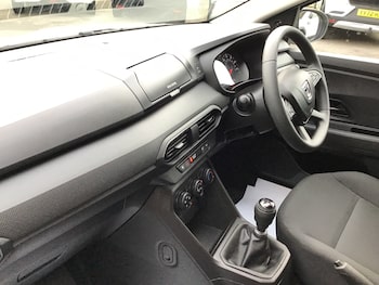 Used Dacia Jogger 2022 for sale - 76942981: Photo