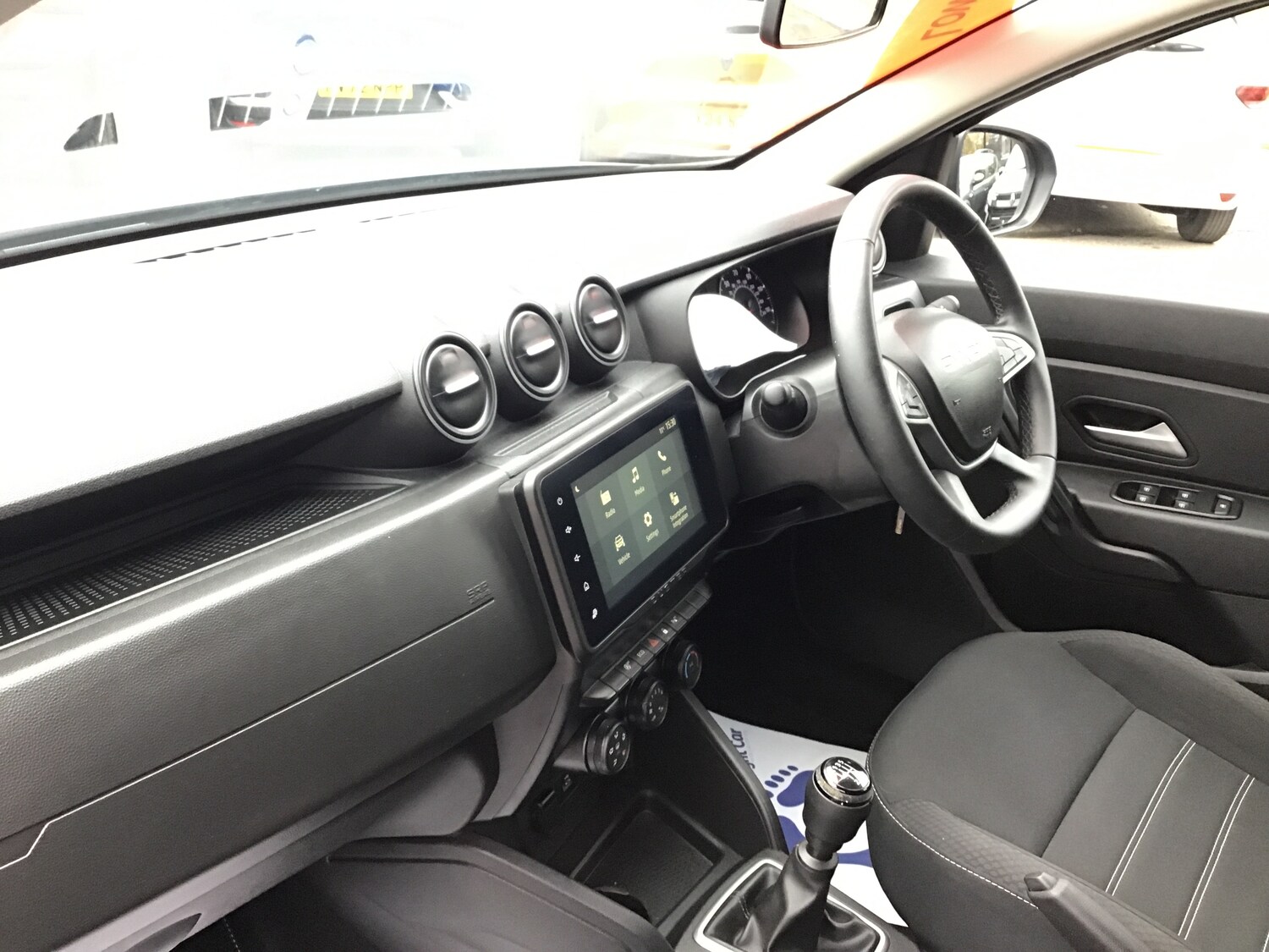 Used Dacia Duster 2023 for sale - 77826594: Photo 2