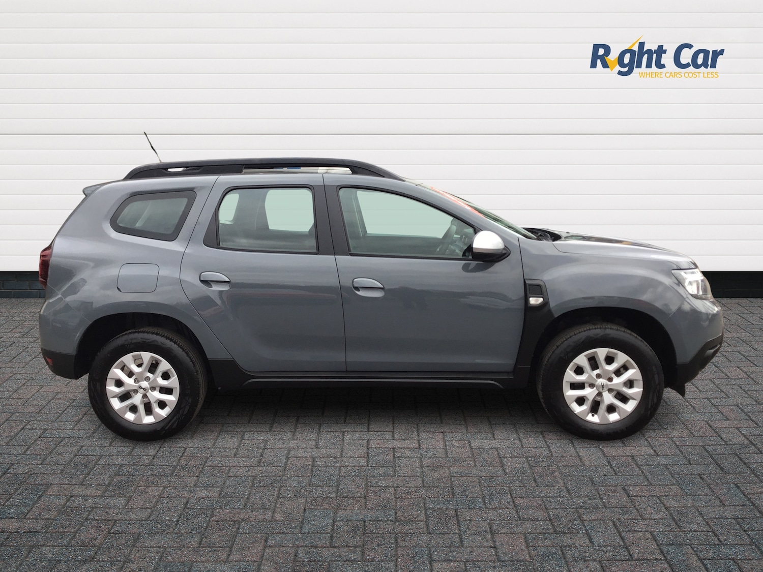 Used Dacia Duster 2023 for sale - 77826594: Photo 4