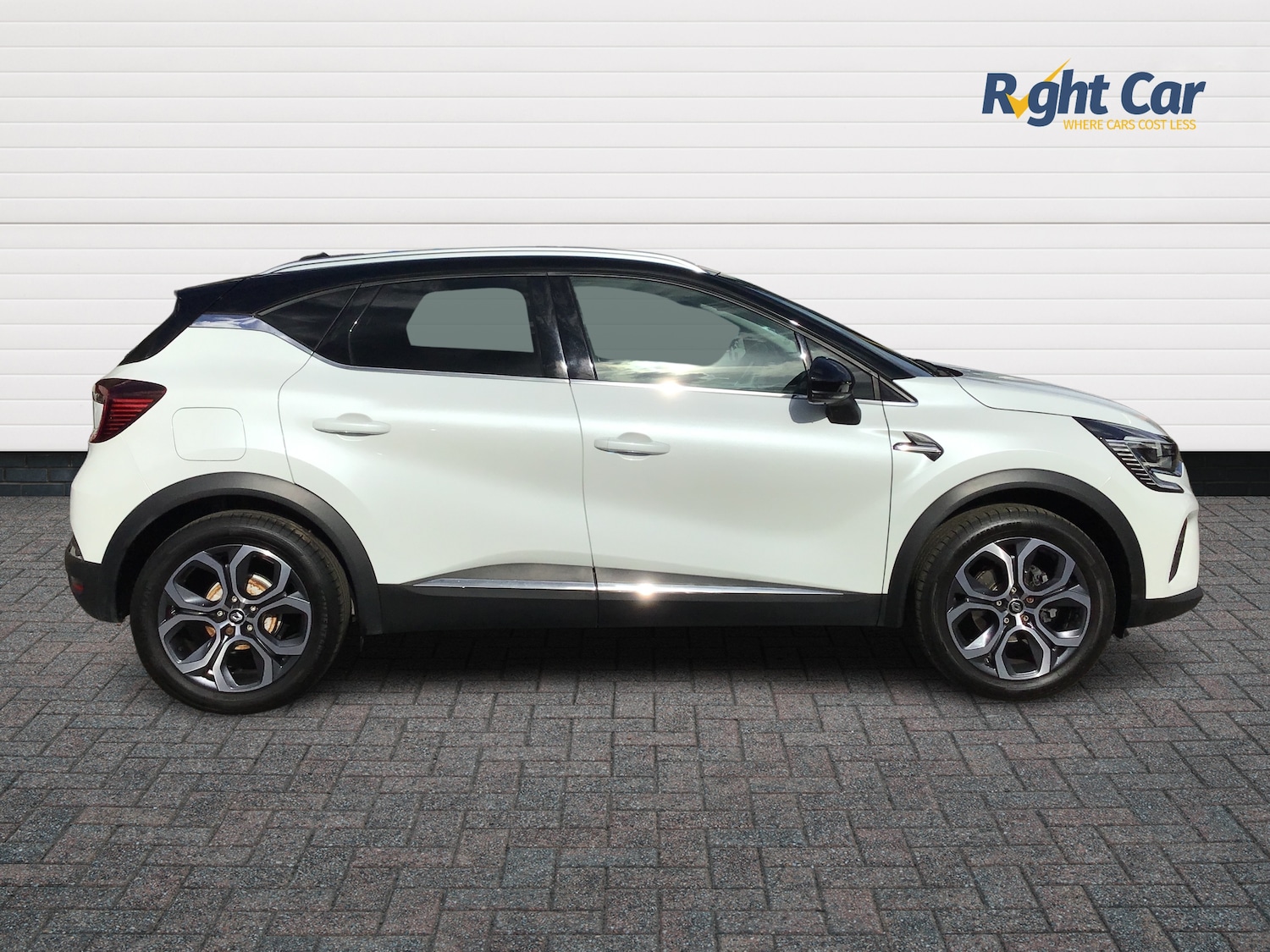 Used Renault Captur 2023 for sale - 78207019: Photo 4