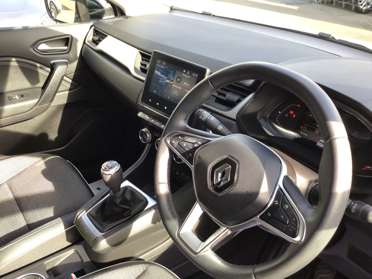 Used Renault Captur 2023 for sale - 78207019: Photo 6