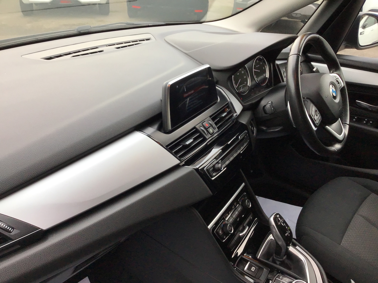 Used BMW 2 Series 2018 for sale - 76942980: Photo 2