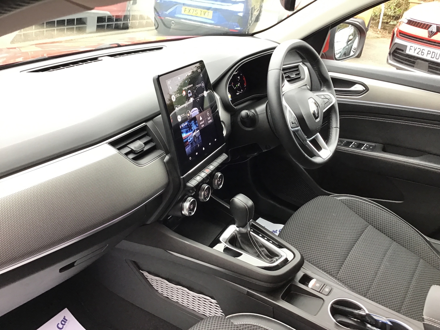 Used Renault Arkana 2023 for sale - 78009163: Photo 2